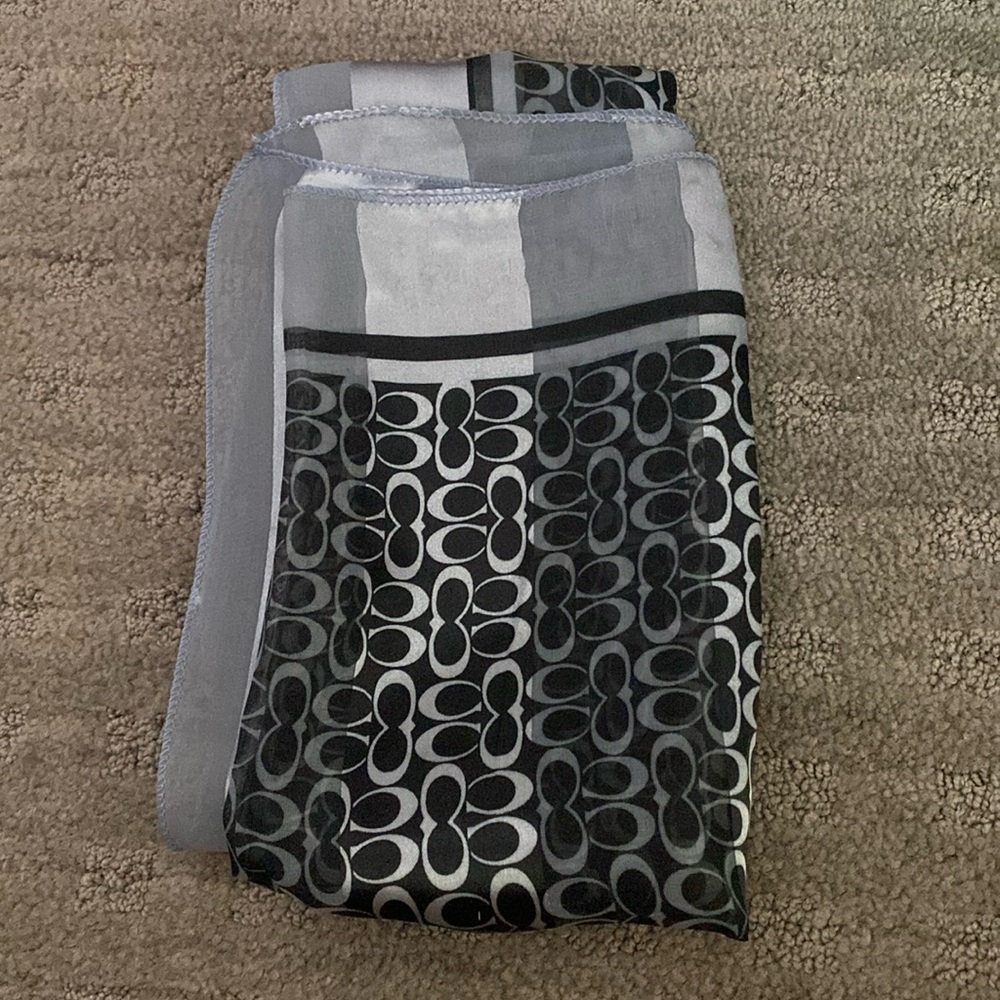 Authentic coach scarf